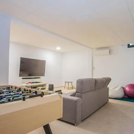 Cap Blanc Villa *
